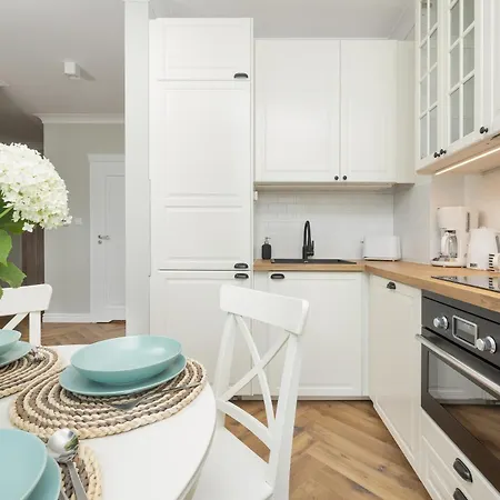 アパートホテル Klifowa With Spa, Fitness & Kids Club By Renters レバル