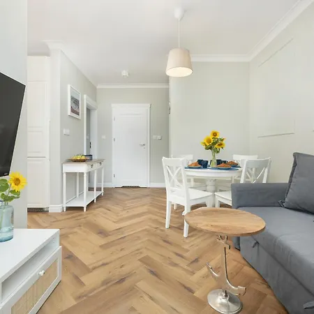 アパートホテル Klifowa With Spa, Fitness & Kids Club By Renters レバル