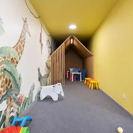 アパートホテル Klifowa With Spa, Fitness & Kids Club By Renters 4*