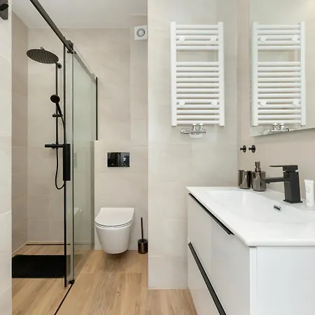 Klifowa With Spa, Fitness & Kids Club By Renters アパートホテル