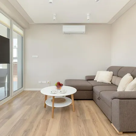 アパートホテル Klifowa With Spa, Fitness & Kids Club By Renters レバル